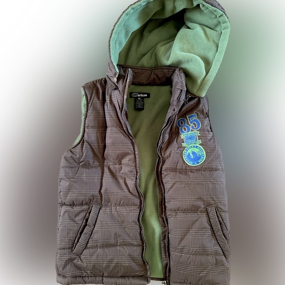 Boys puffy lined vest By Urban - Picture 1 of 4